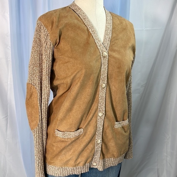 Adrienne Vittadini Sweaters - Adrienne Vittadini silk blend tan cardigan size L